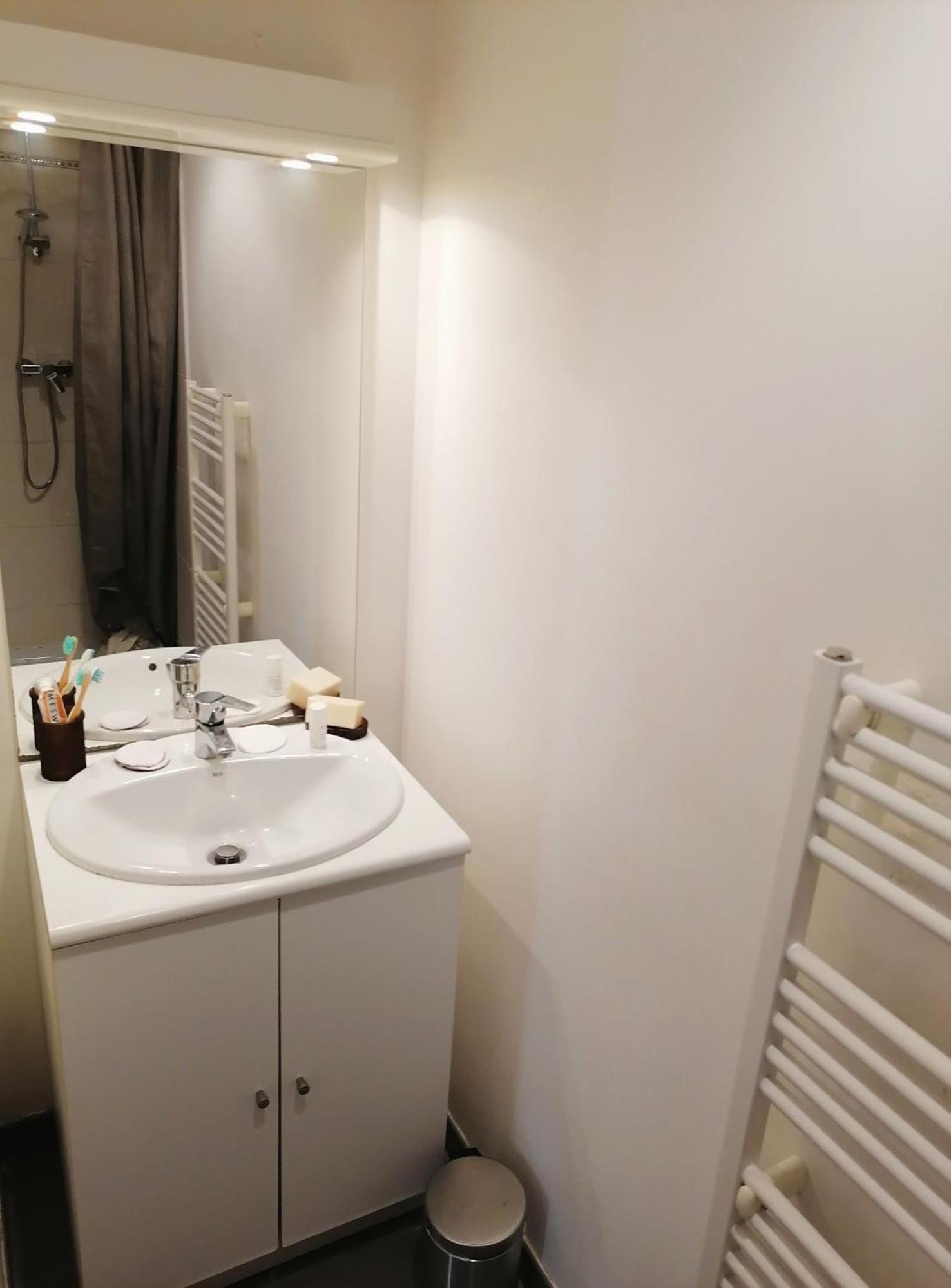 마르세유 Pied-A-Terre Cosy Pour Escale Marseillaise 아파트 외부 사진