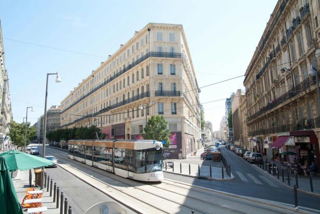 마르세유 Pied-A-Terre Cosy Pour Escale Marseillaise 아파트 외부 사진